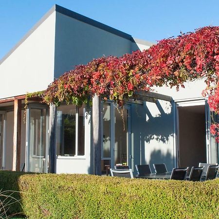 Sunrise Sanctuary Villa Wanaka Exterior photo
