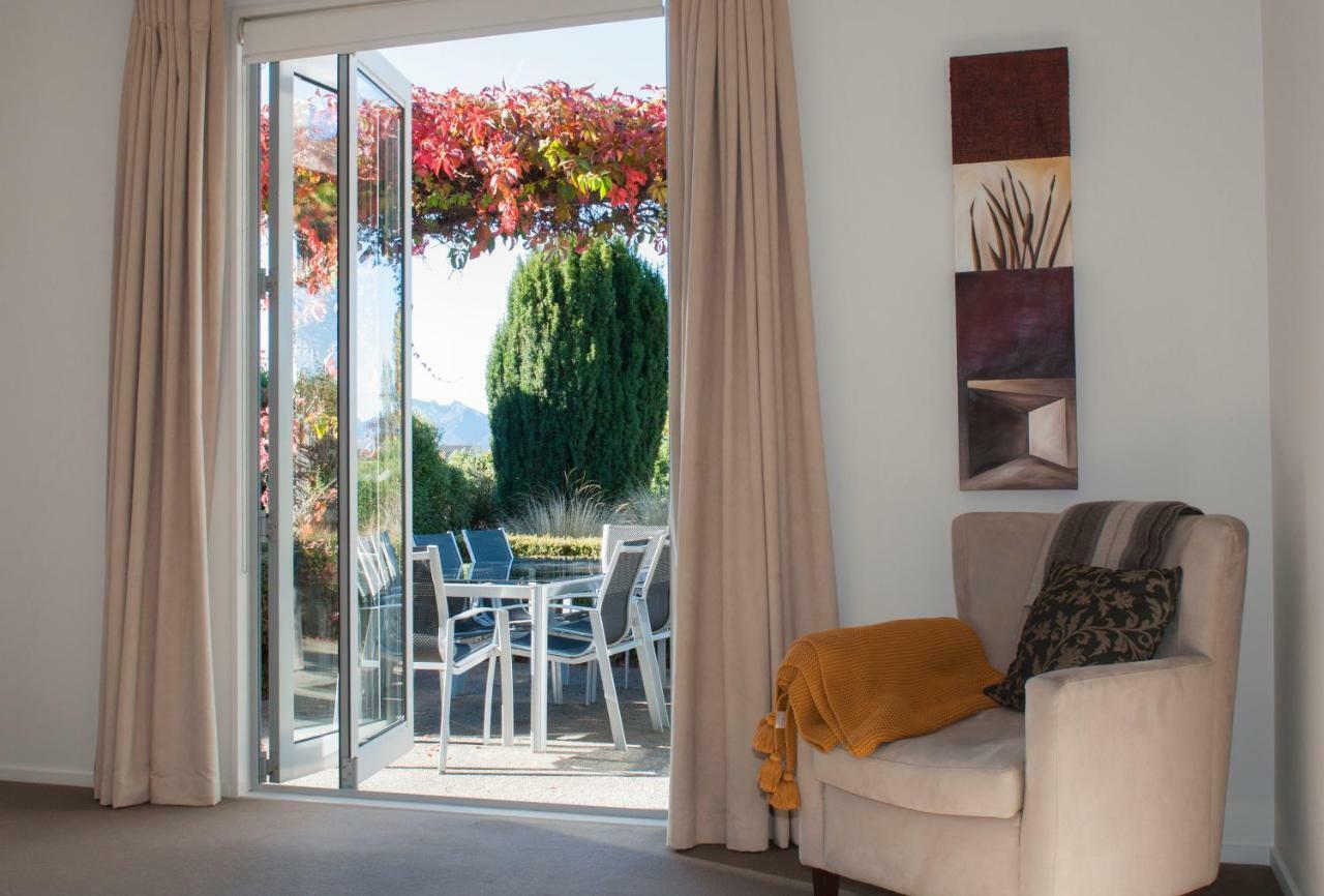 Sunrise Sanctuary Villa Wanaka Exterior photo
